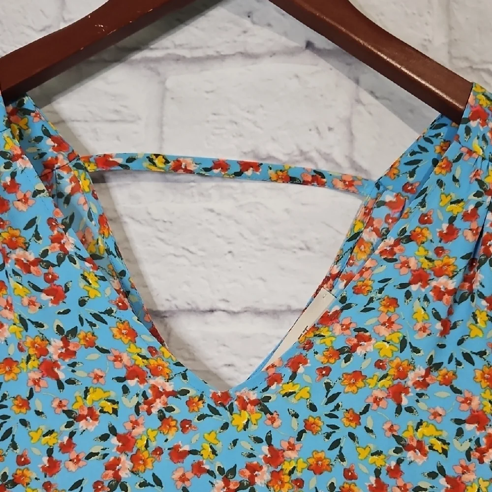 LOFT Multicolor Floral Ruffle Sleeve Blouse - Picture 3 of 7